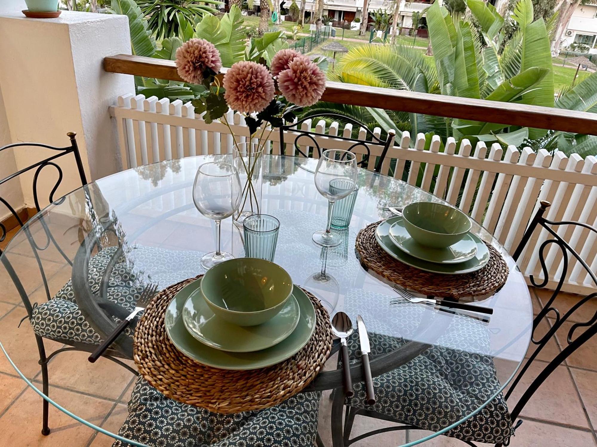 Puerto Banus Pol Suite Y Hada Suite Marbella Exteriör bild