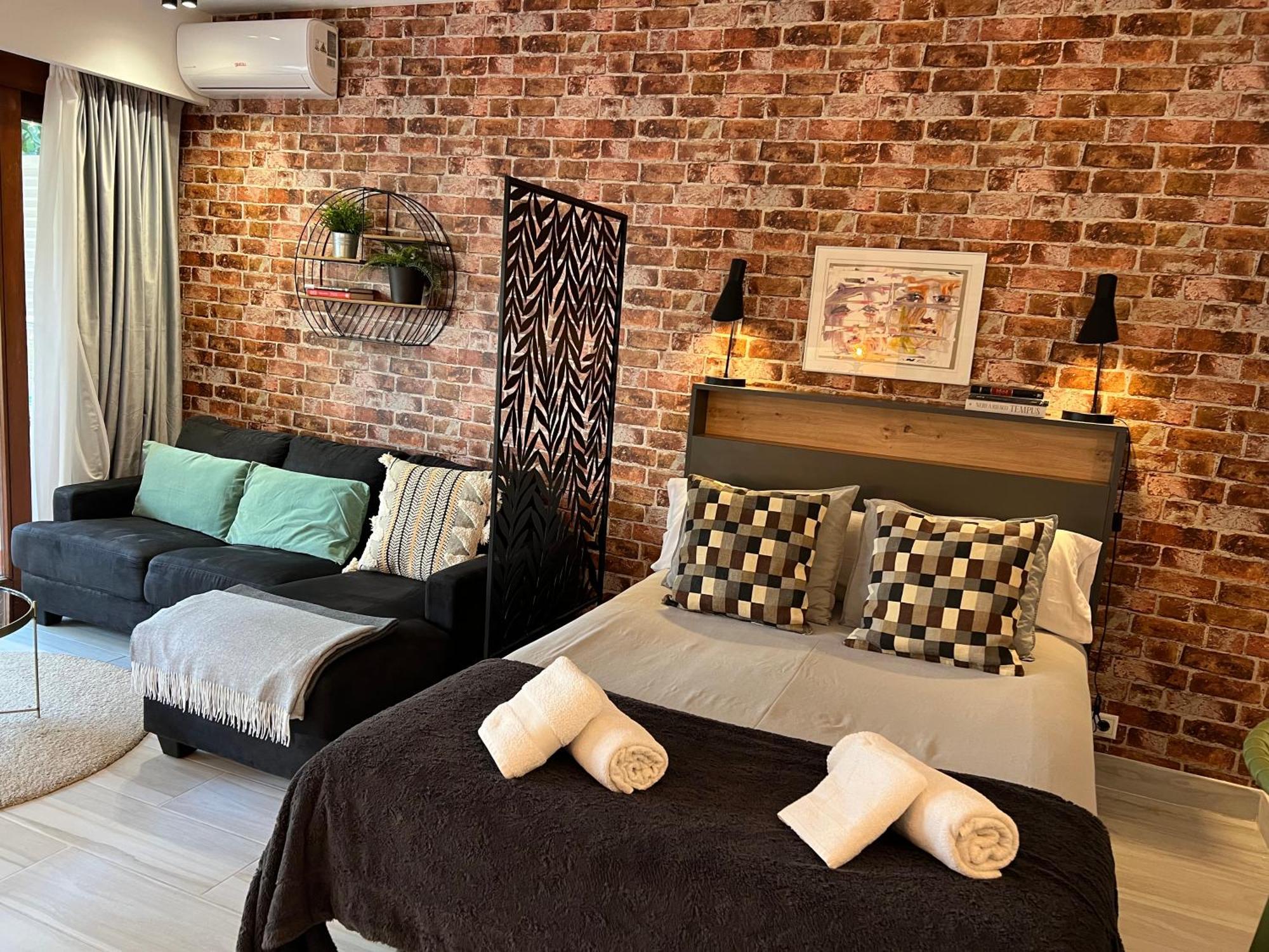 Puerto Banus Pol Suite Y Hada Suite Marbella Exteriör bild